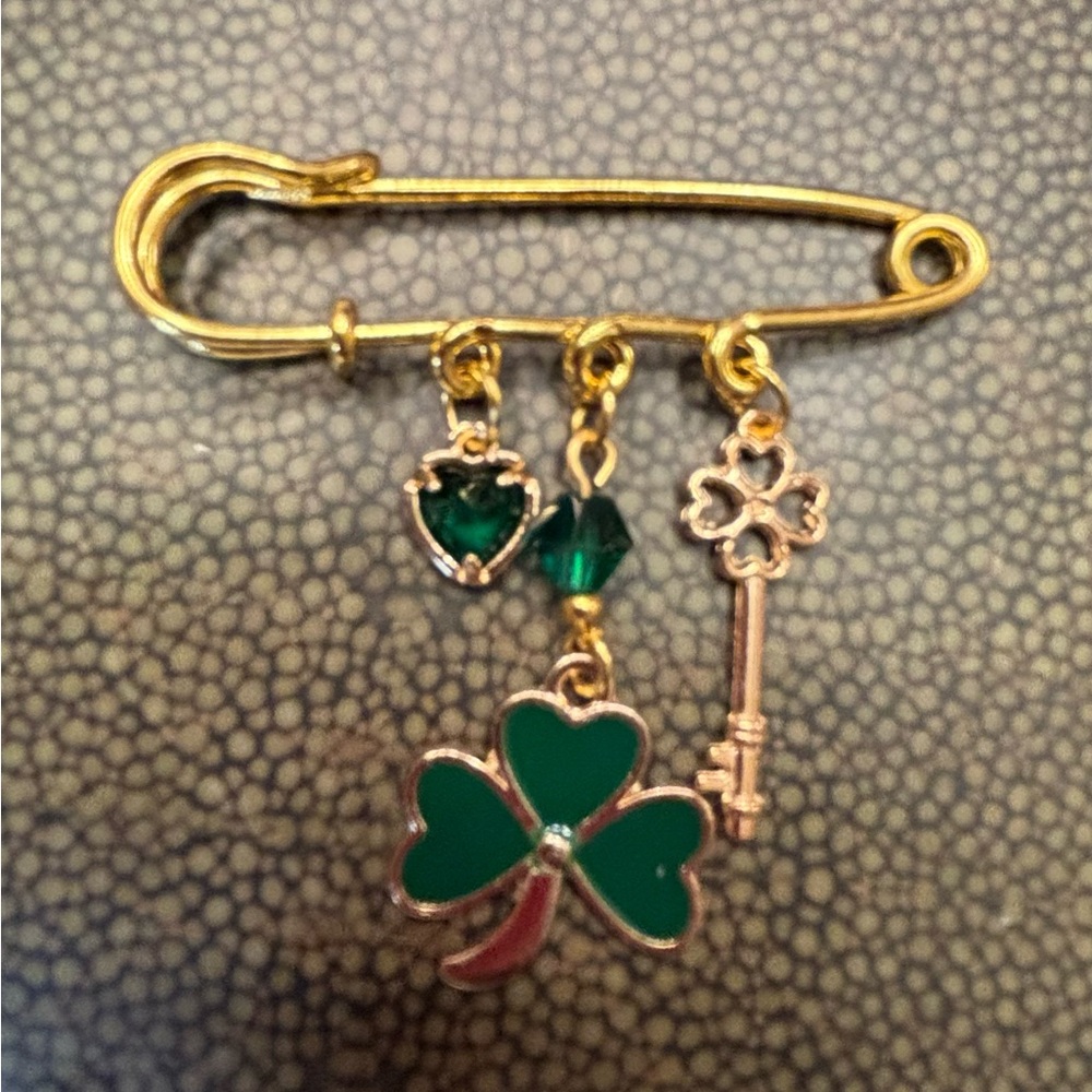 New fun lucky charms shoe charm pin or bag or jacket pin